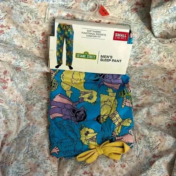 Sesame Street sleep pants for men. - Picture 1 of 6